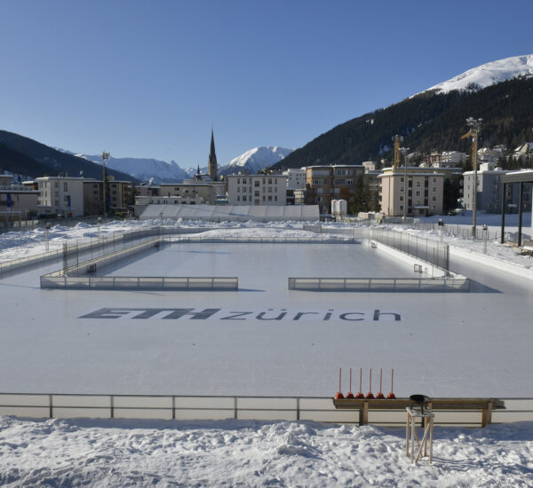 ETH Meets Davos 2020 - Ice skating field